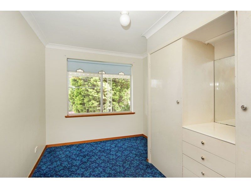 18 Lock Avenue, Springfield NSW 2250