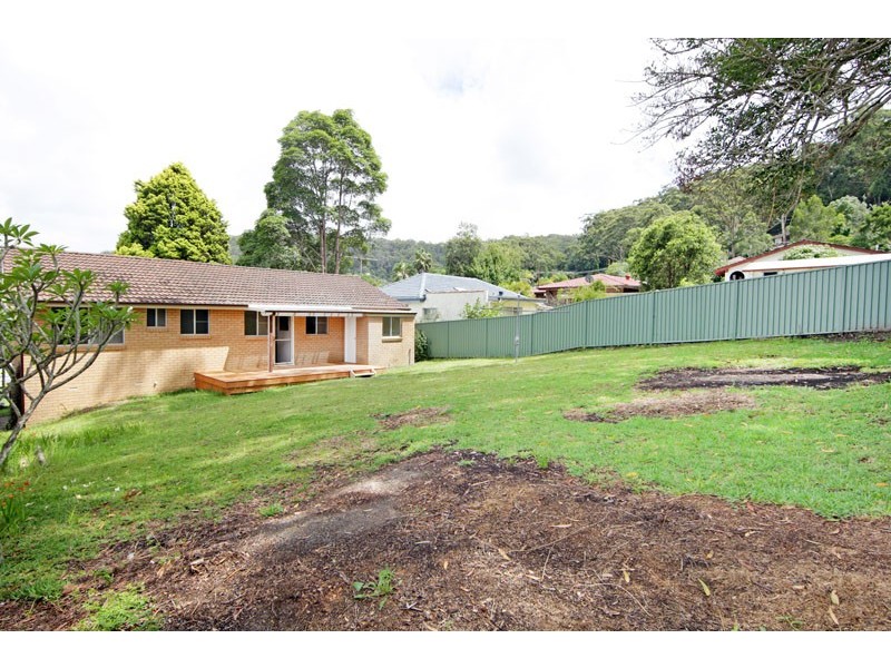 18 Lock Avenue, Springfield NSW 2250