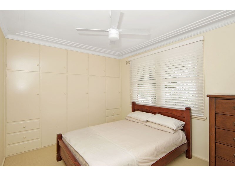 35 Henry Parry Drive, East Gosford NSW 2250