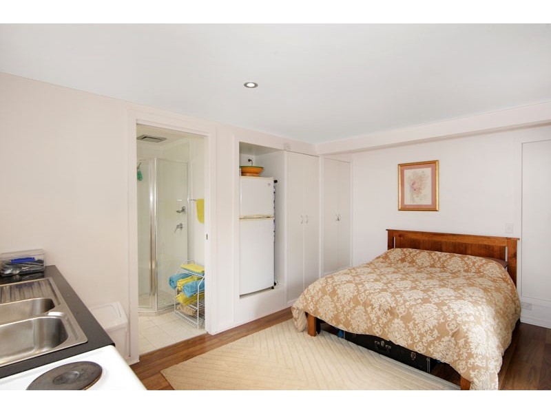 35 Henry Parry Drive, East Gosford NSW 2250