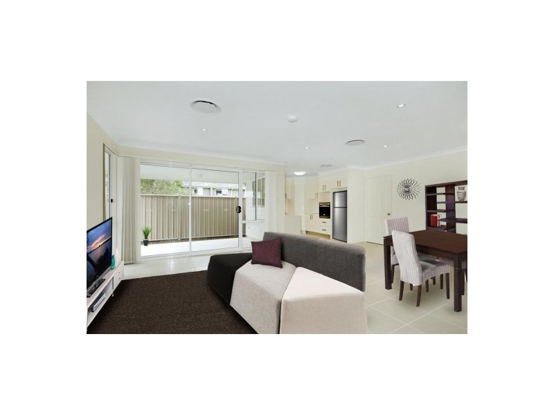 2/42 Althorp Street, East Gosford NSW 2250