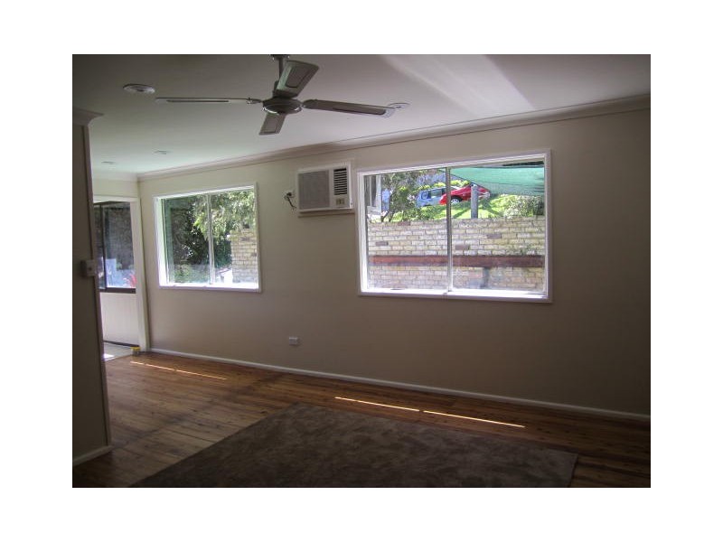 32 Lynette Crescent, East Gosford NSW 2250