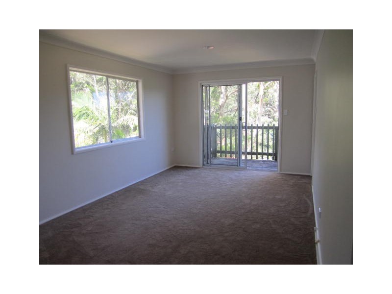 32 Lynette Crescent, East Gosford NSW 2250