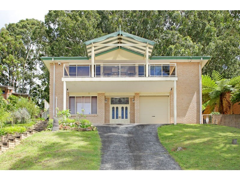 9 Page Close, Wyong NSW 2259