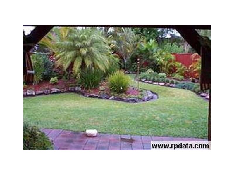 15 Mathews Parade, Point Clare NSW 2250