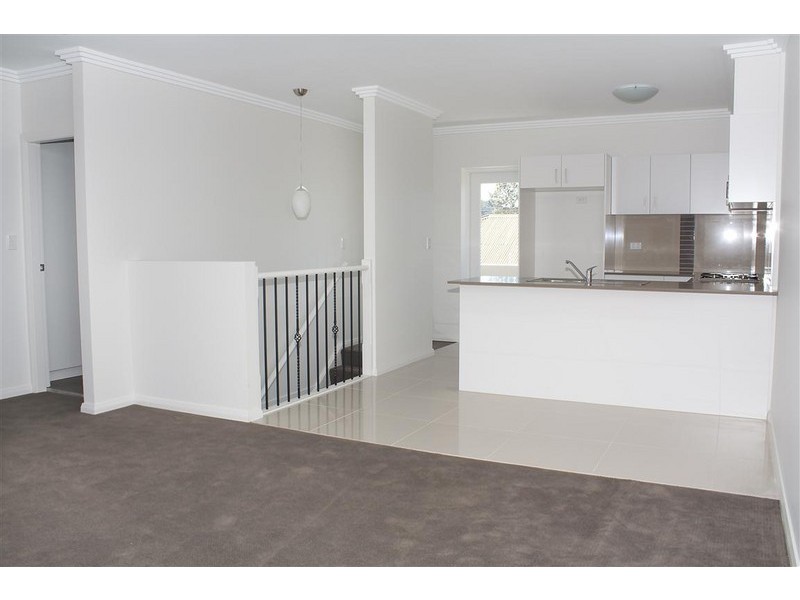3/21  Adelaide Streeet, East Gosford NSW 2250