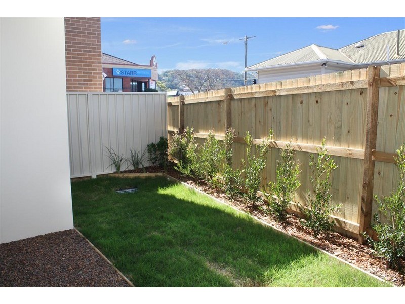 3/21  Adelaide Streeet, East Gosford NSW 2250