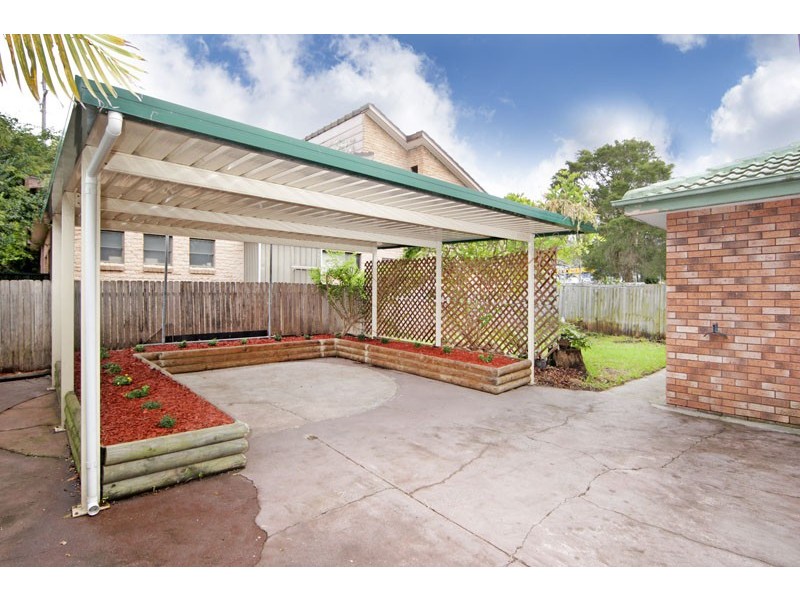 4 Ferguson Close, West Gosford NSW 2250