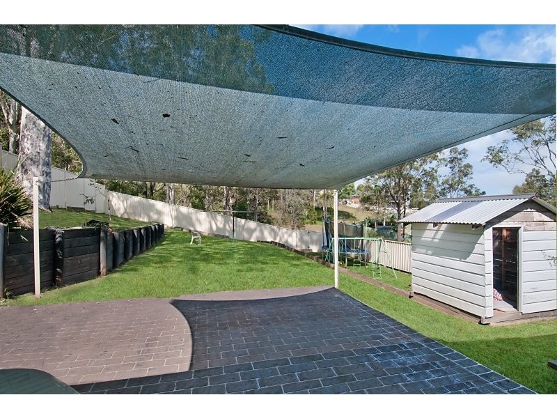 18 Camden Way, Watanobbi NSW 2259
