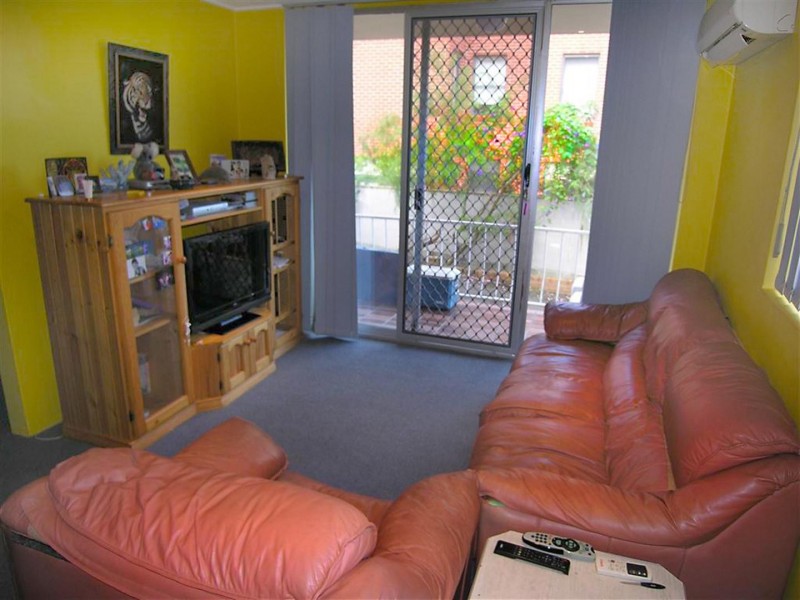 2/57 Henry Parry Drive, Gosford NSW 2250