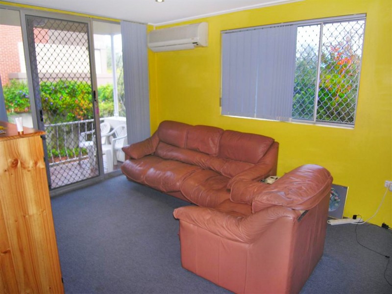 2/57 Henry Parry Drive, Gosford NSW 2250
