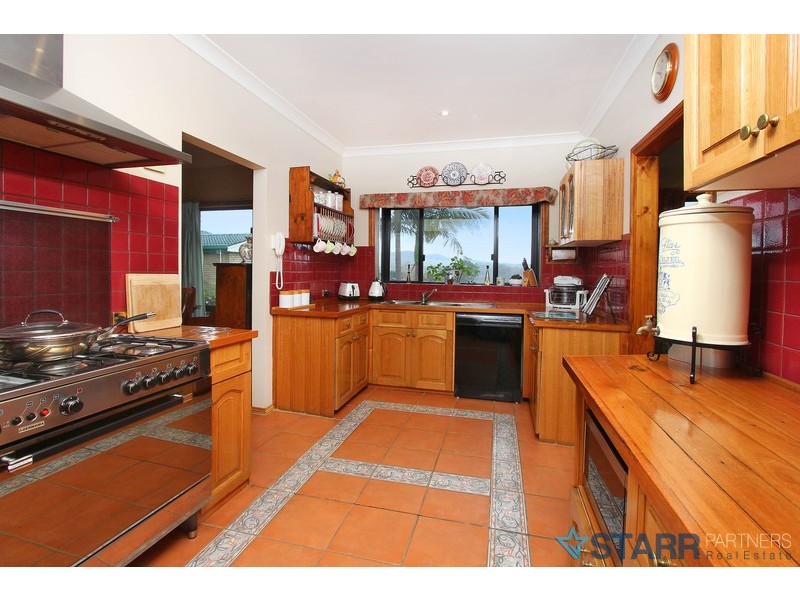 12 Wharf Street, East Gosford NSW 2250