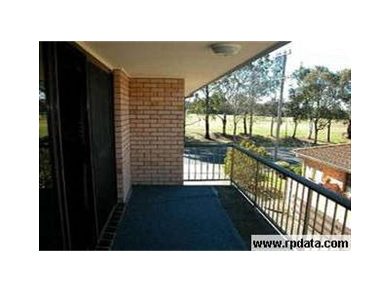 2/20B Russell Street, East Gosford NSW 2250