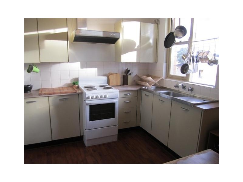 3/2 Duke Street, Point Frederick NSW 2250