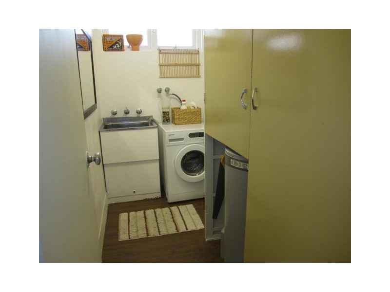 3/2 Duke Street, Point Frederick NSW 2250
