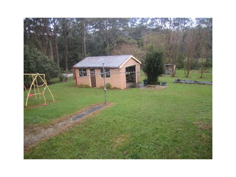 417 Avoca Drive, Green Point NSW 2251