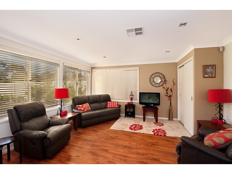 2 Indigo Place, Lisarow NSW 2250