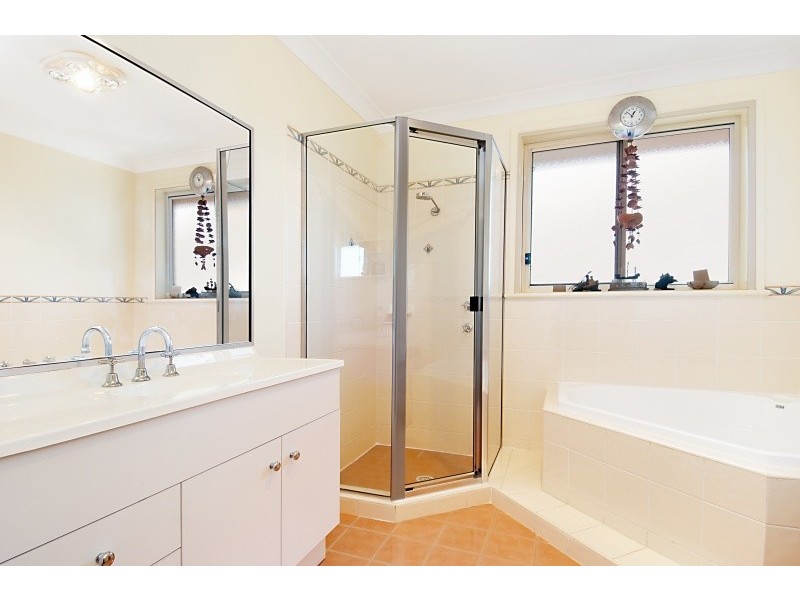 10 Langdene Close, Lisarow NSW 2250