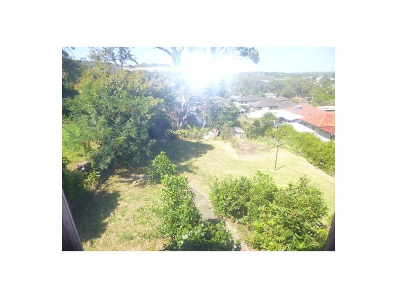 33 Wattle Street, East Gosford NSW 2250