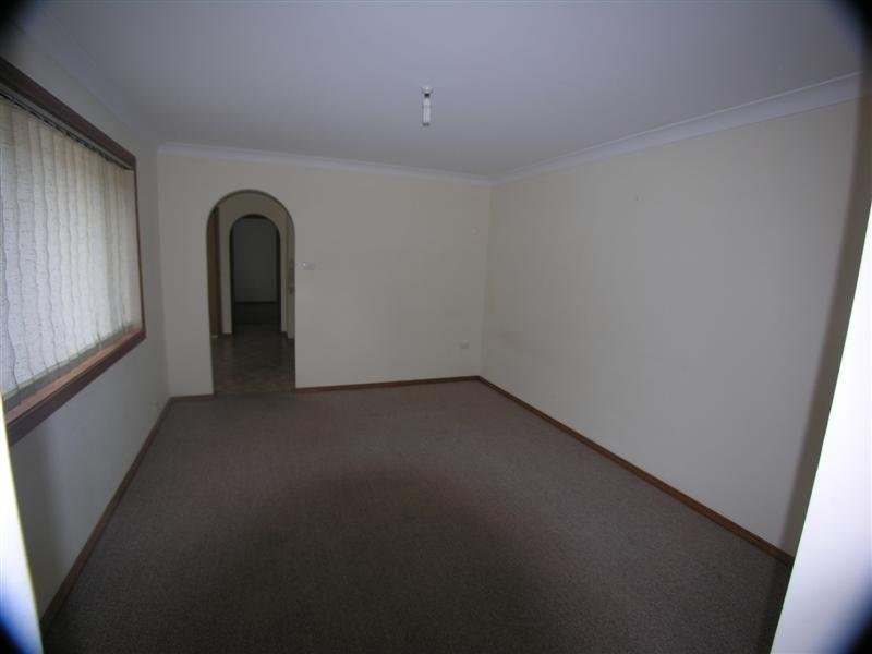 2/206 Avoca Drive, Green Point NSW 2251