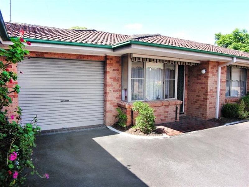 5/207 Albany Street, Point Frederick NSW 2250
