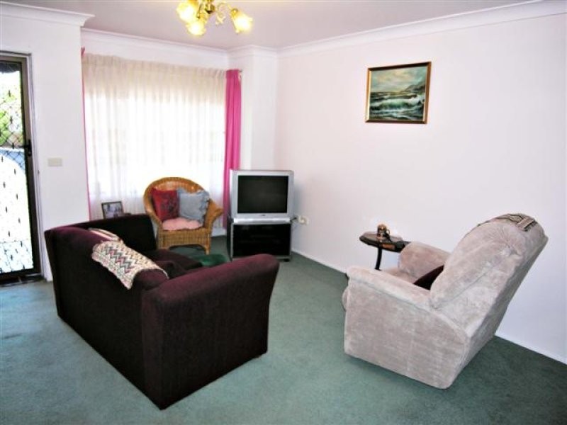 5/207 Albany Street, Point Frederick NSW 2250