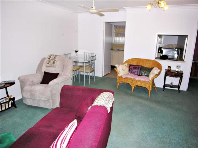 5/207 Albany Street, Point Frederick NSW 2250