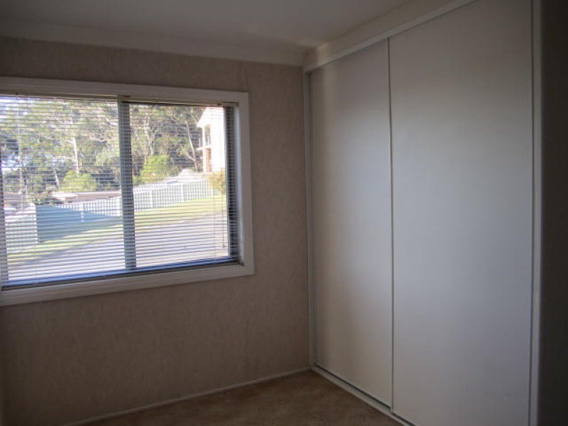 36 Joan Street, Forresters Beach NSW 2260