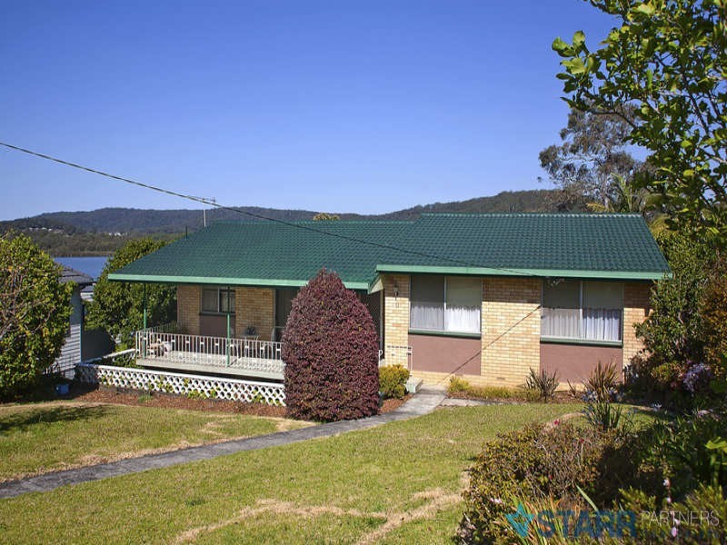 71 Caroline Street, East Gosford NSW 2250