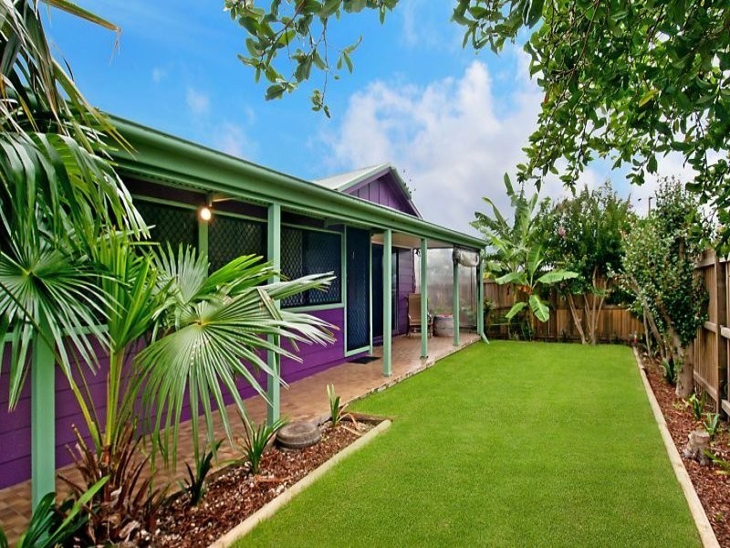 14 Laycock Street, Wyoming NSW 2250