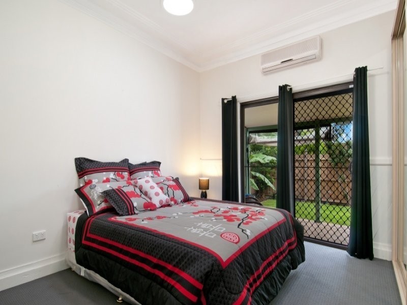 14 Laycock Street, Wyoming NSW 2250