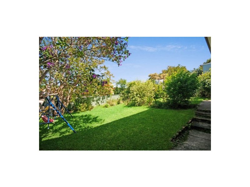 6 Dolly Avenue, Springfield NSW 2250