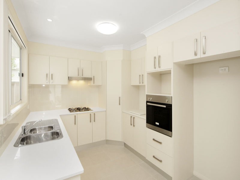 2/42 Althorp Street, East Gosford NSW 2250