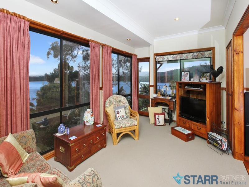 12 Wharf Street, East Gosford NSW 2250