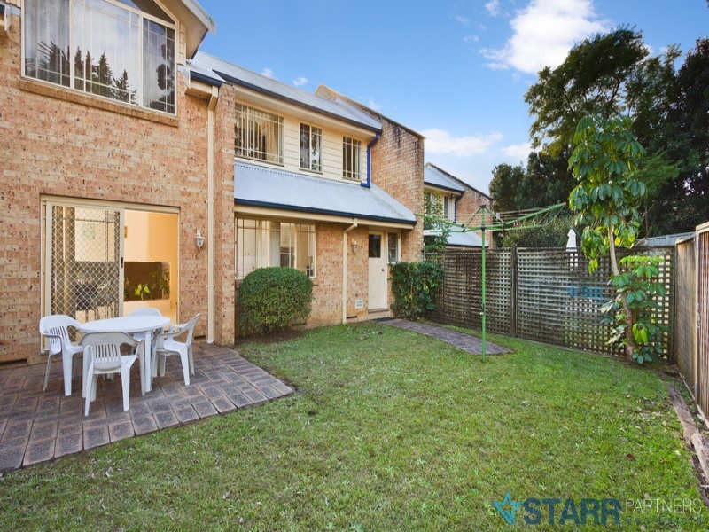18/15 Koolang Road, Green Point NSW 2251