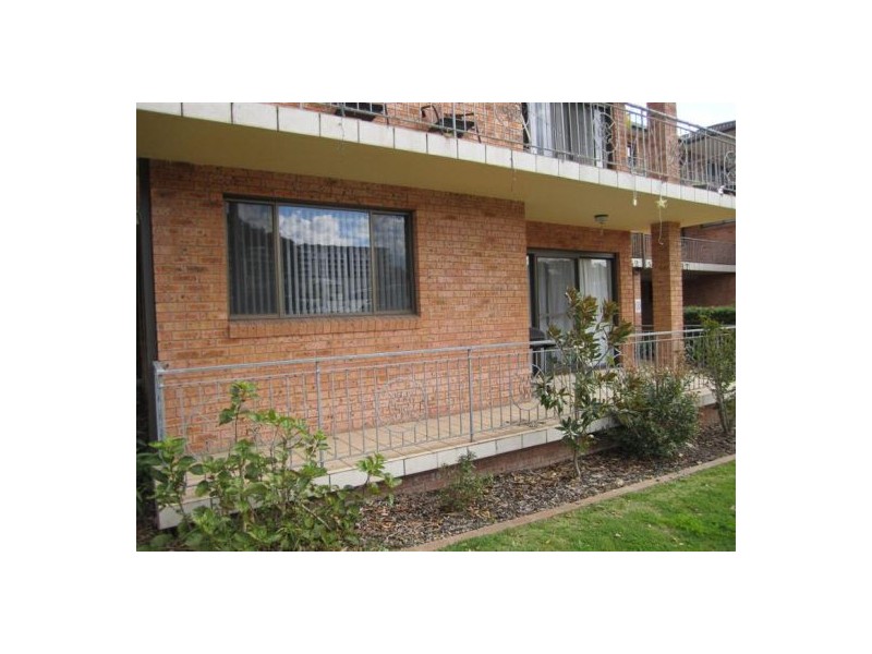 1/52 Showground Road, Gosford NSW 2250