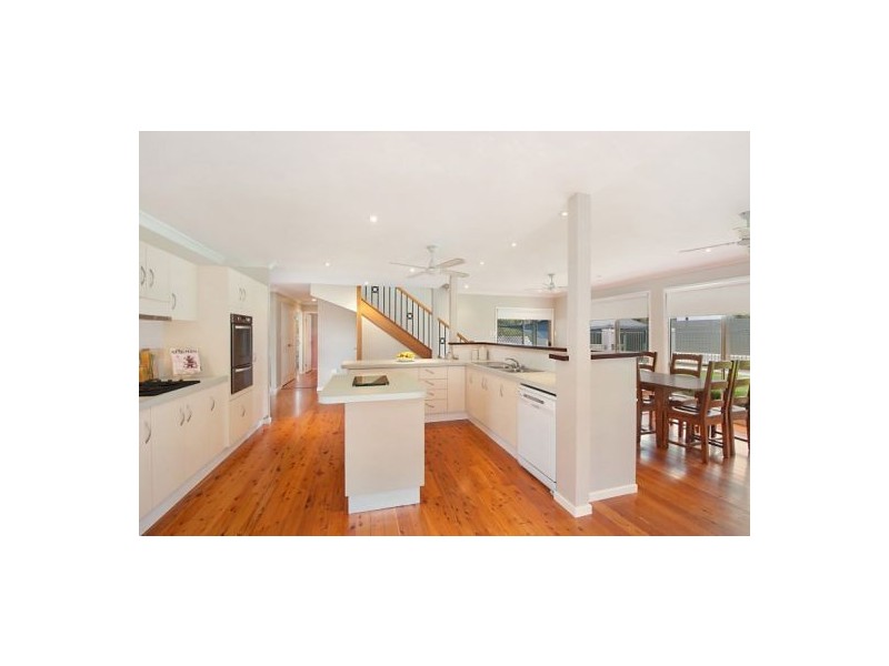 20 Barkala Street, Lisarow NSW 2250