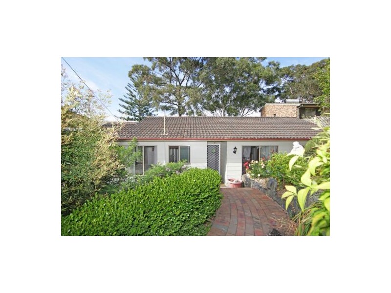 2 Margaret Rose Drive, East Gosford NSW 2250