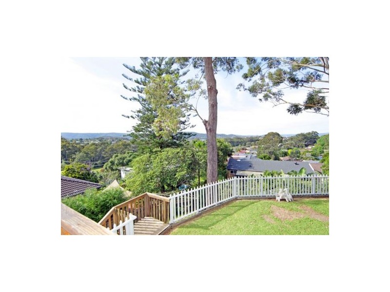 2 Margaret Rose Drive, East Gosford NSW 2250