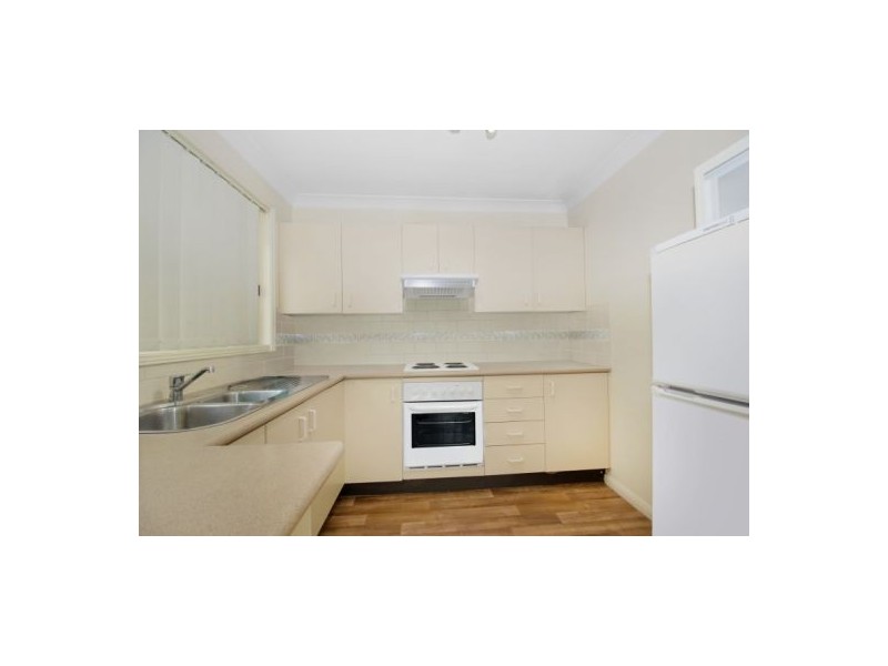 33 River Street, Springfield NSW 2250