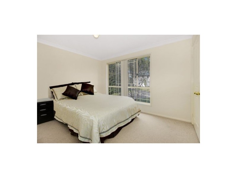 33 River Street, Springfield NSW 2250