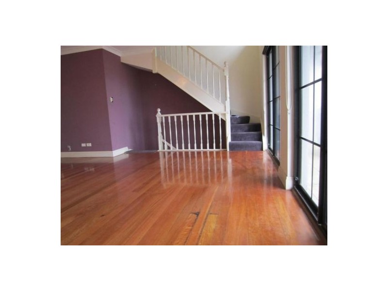 7/4 Broadview Avenue, Gosford NSW 2250