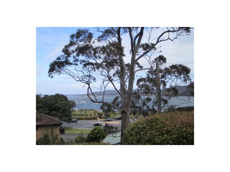 7/4 Broadview Avenue, Gosford NSW 2250