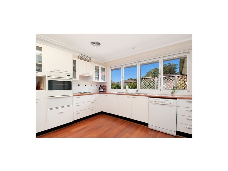 15 Russell Drysdale Street, East Gosford NSW 2250