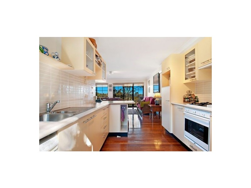 5/4 Broadview Avenue, Gosford NSW 2250