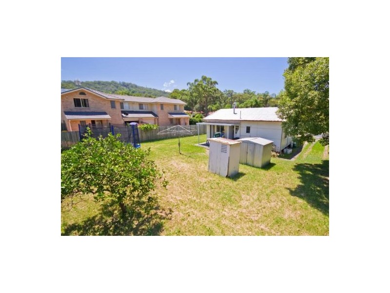 12 Waratah Street, East Gosford NSW 2250