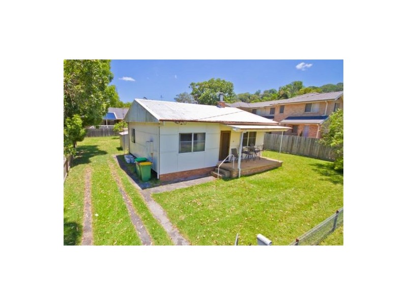 12 Waratah Street, East Gosford NSW 2250