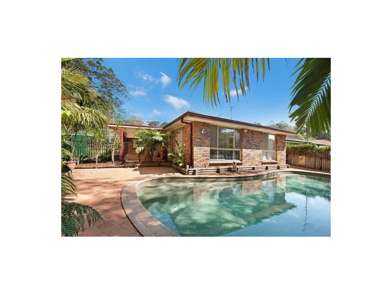 15 Courtney Place, Lisarow NSW 2250