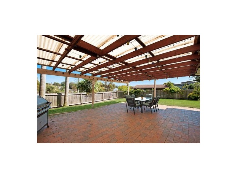 2 Alanna Street, Terrigal NSW 2260