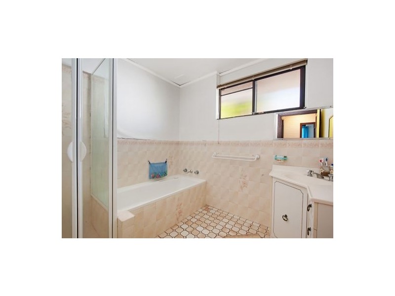 2 Alanna Street, Terrigal NSW 2260